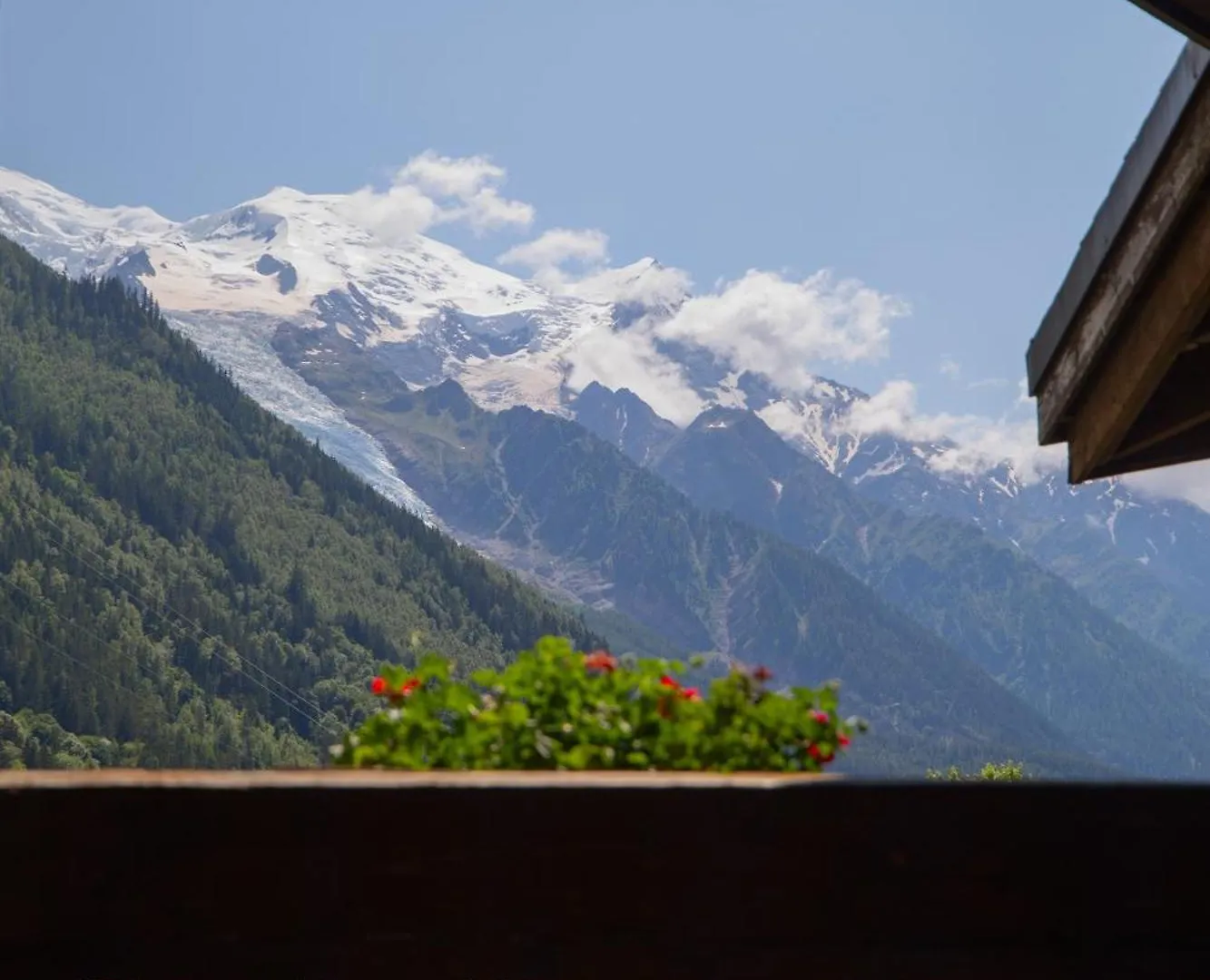 Lykke Hotel & Spa Chamonix 4*,  France