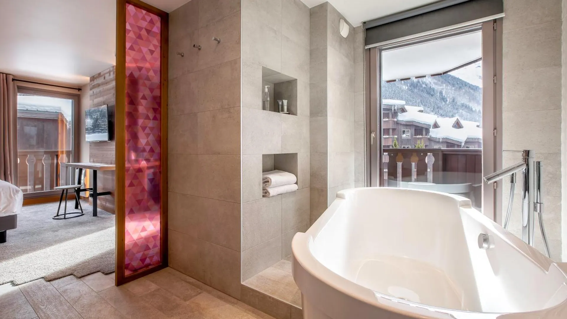 Lykke Hotel & Spa Chamonix 4*,  France